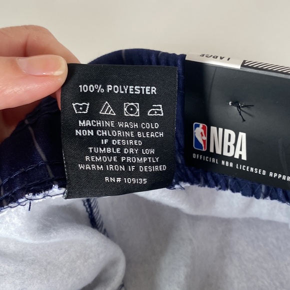 NBA OFFICIAL Navy & White Striped Jogger Size Large NWT - Picture 8 of 11